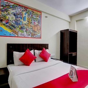 Hotel O Varcity Plaza
